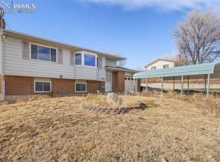 1620 Winnebago Rd, Colorado Springs, CO 80915