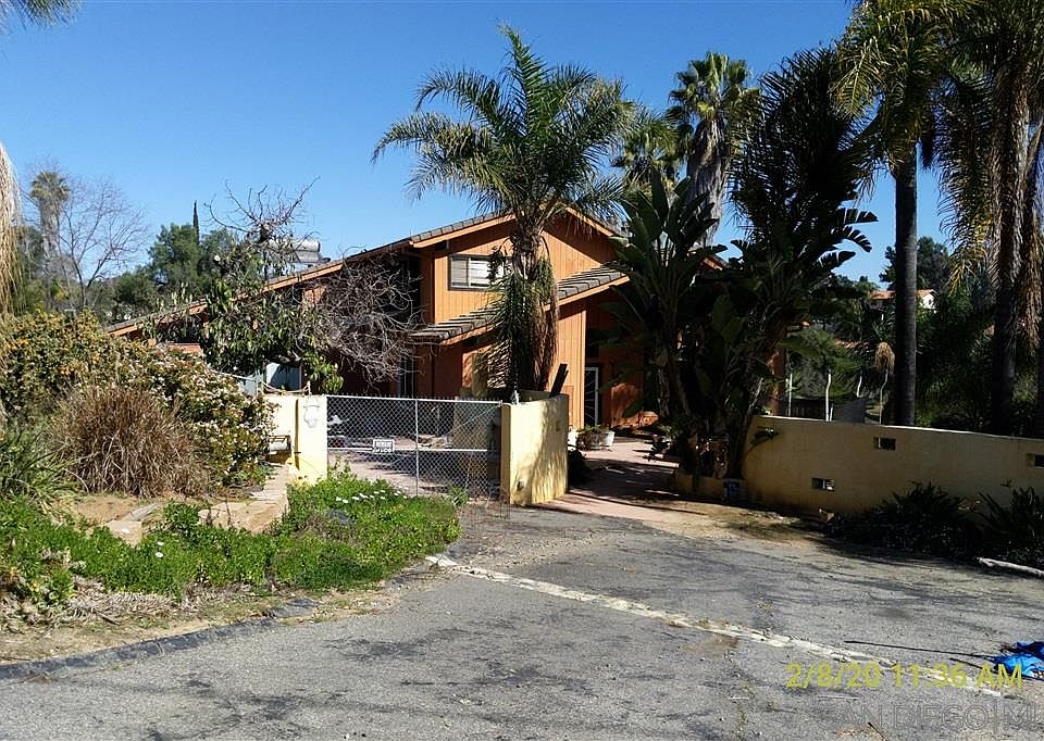 1st image of 3952 Palomar Dr