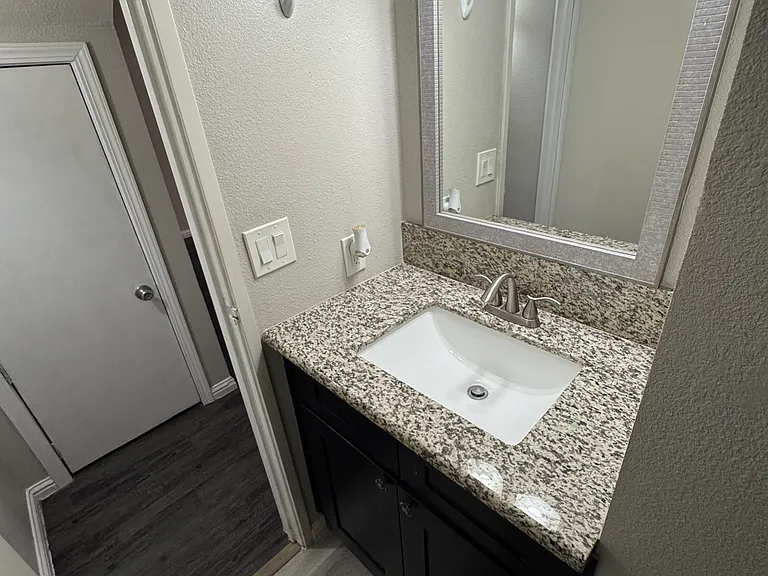 110 Panorama Dr #C — Photo 18
