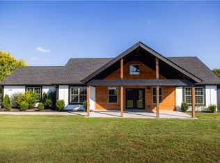 12092 Guyll Ridge Rd, Rogers, AR 72756