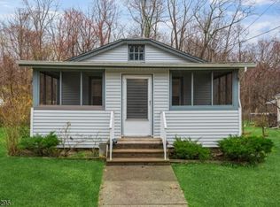 4 Elm St, Lake Hopatcong, NJ 07849