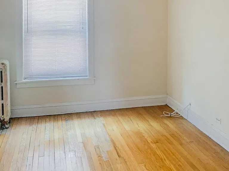 512-20 W. Cornelia — Photo 18