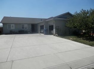 708 Tamsen Rd, Fernley, NV 89408