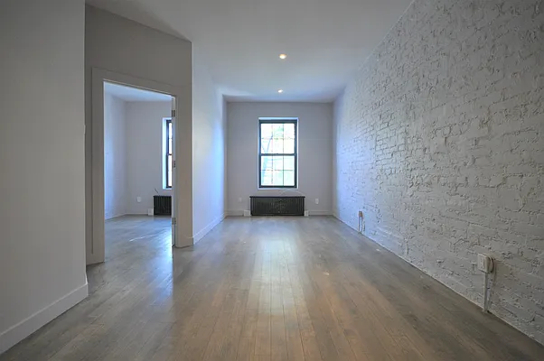 Rented by Corcoran | media 21