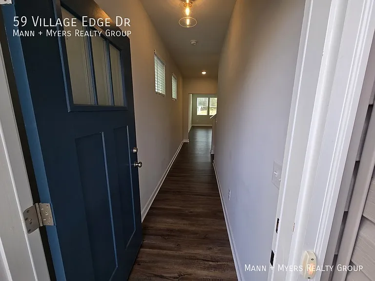 59 Village Edge Dr — Photo 4