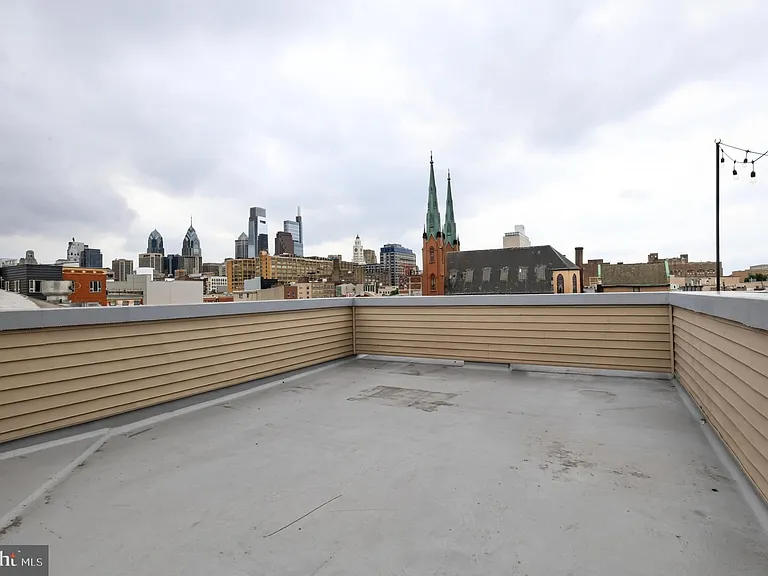 519 N 11th St #B — Photo 25