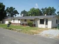 2nd image of 6105 Pinewood Ave