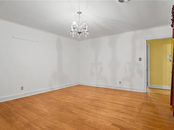 3rd image of 1802 Shirley Park Pl
