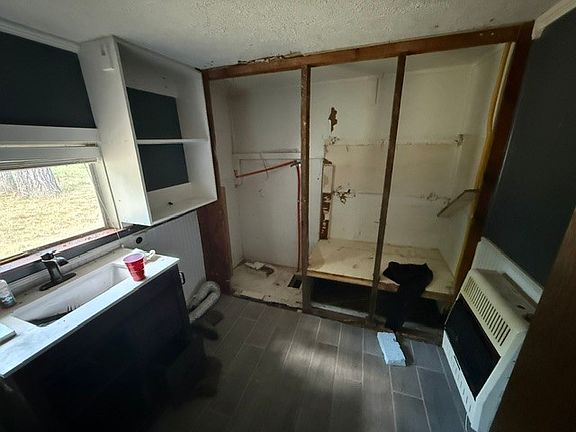 2nd image of 197 7th St