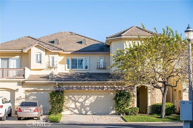 1st image of 543 Taunton Drive