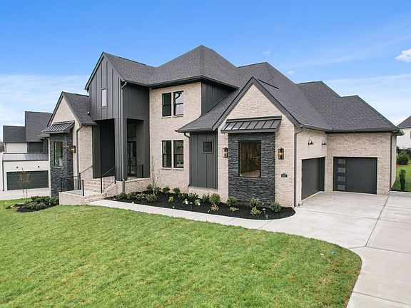 2nd image of 6051 Lookaway Cir Lot 320