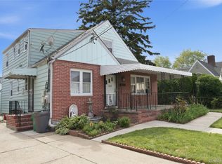 503 S 12th Street, New Hyde Park, NY 11040