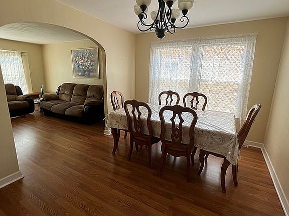 3rd image of 5052 N Merrimac Ave