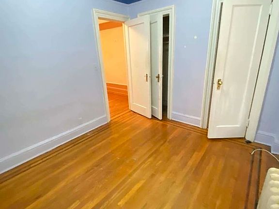 4th image of 30-21 34th St #1