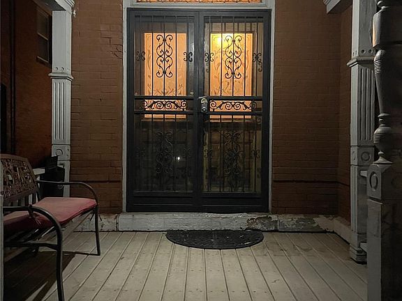2nd image of 1250 N Ogden Street