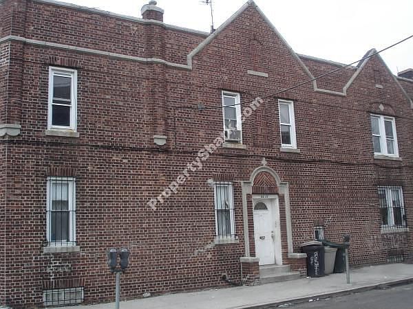 2nd image of 8810 136th St