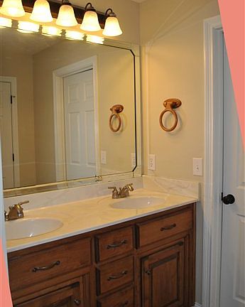 3rd image of 3615 Woodbridge Ln