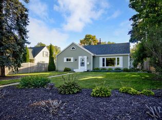 1600 S Memorial Dr, Appleton, WI 54915