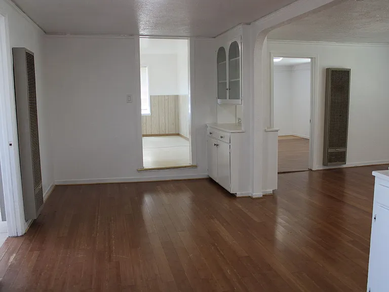 608 Union St — Photo 17