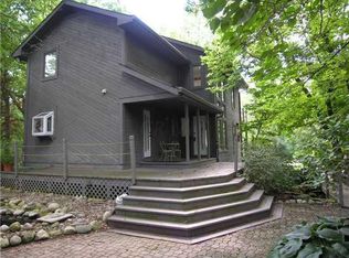 8439 Riverside Dr, Dublin, OH 43016