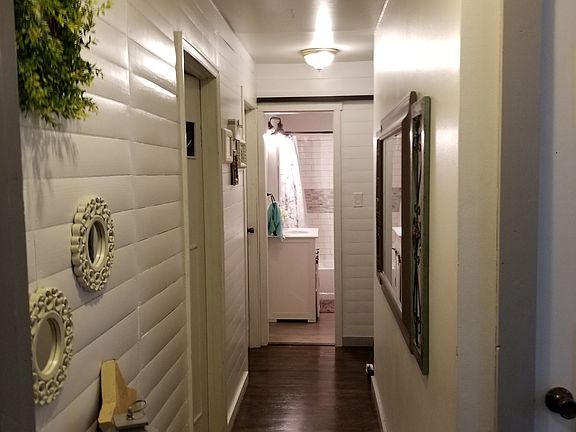 5th image of 48124 Wood St