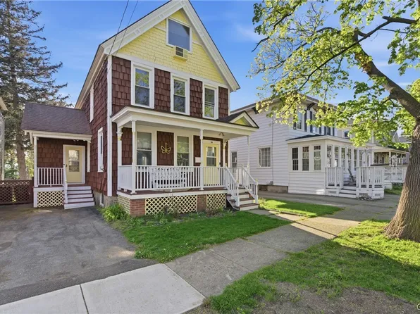54 W 8th St, Oswego, NY 13126