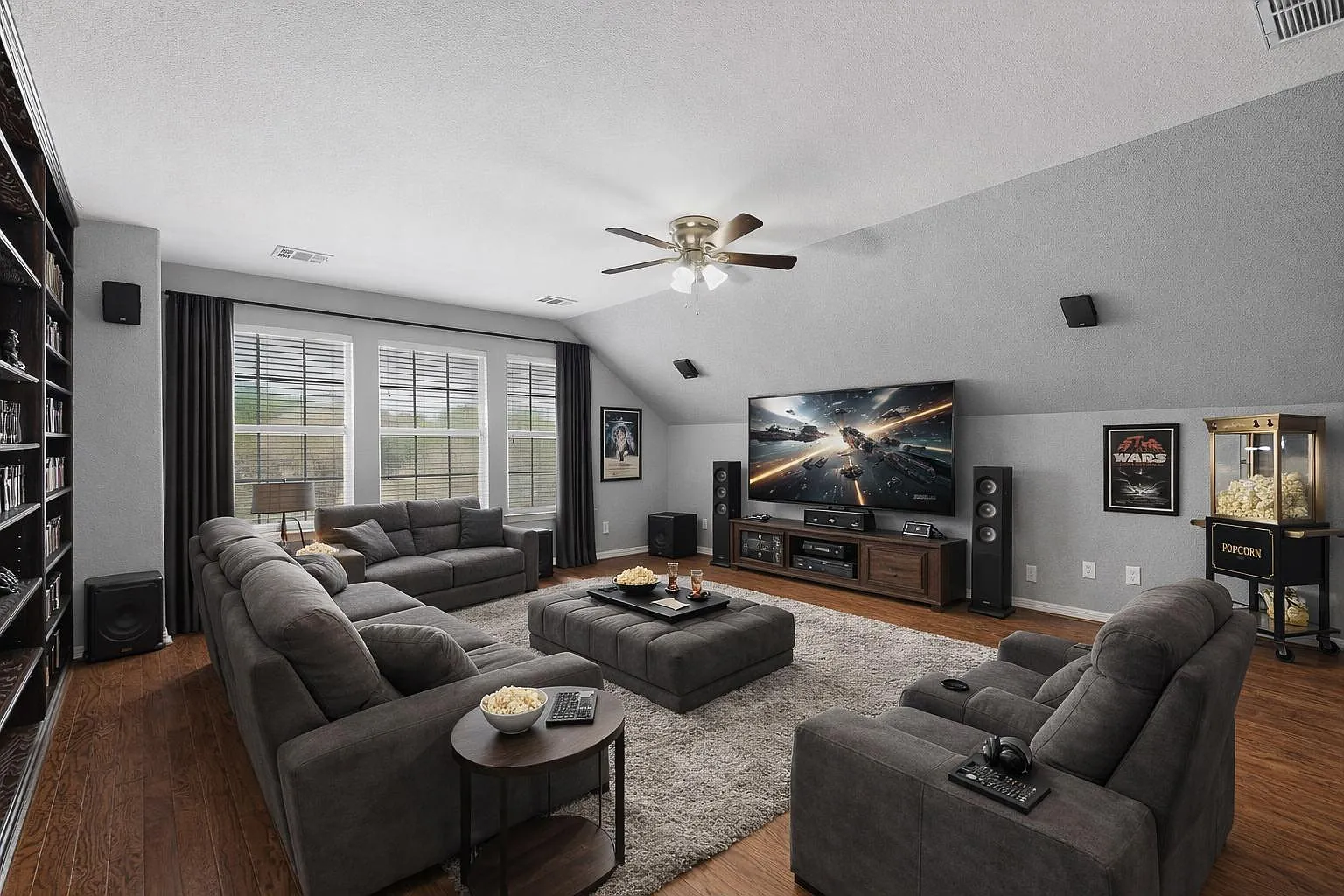 4 bed, 2.5 bath, 2946 sqft, $3,500 — Photo 2