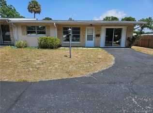 7509 W Seven Rivers Dr, Crystal River, FL 34429