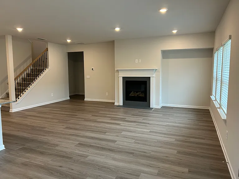 6907 Winchester Pl — Photo 17
