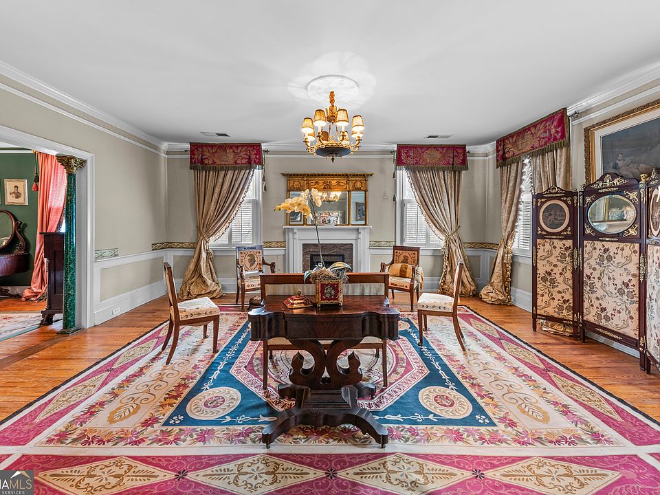 28th image of this home