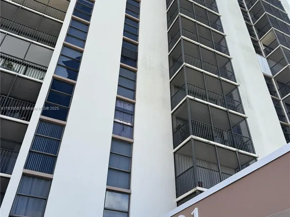 20335 N Country Club Dr APT 1804, Aventura, FL 33180