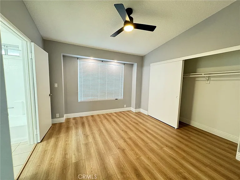 7430 Corbin Ave #9 — Photo 9