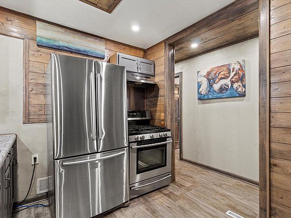 5th image of 6050 W Calumet Rd APT 101A