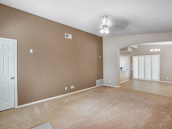 5th image of 14573 Jesus Almeida Ave