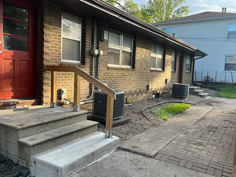 5201 Douglas Ave — Photo 3