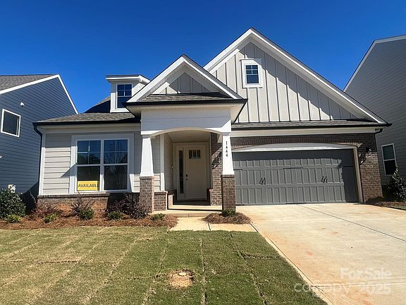 3rd image of 1444 Ardmore Dr