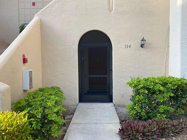3320 Olympic Dr #114 — Photo 18