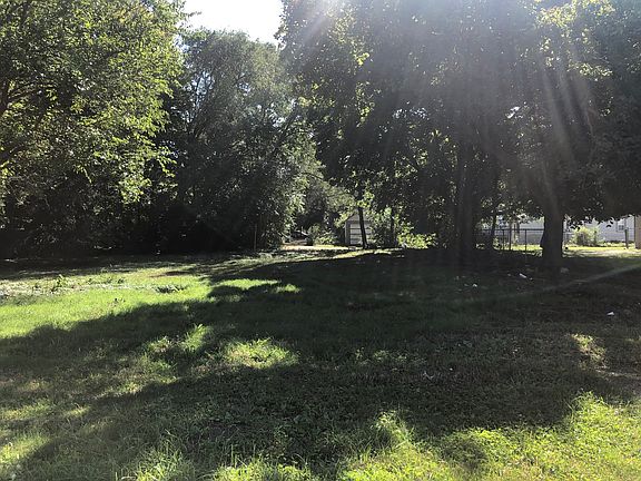 2nd image of 1809 Harrison Ave