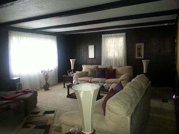 3rd image of 1702 McClellan Dr