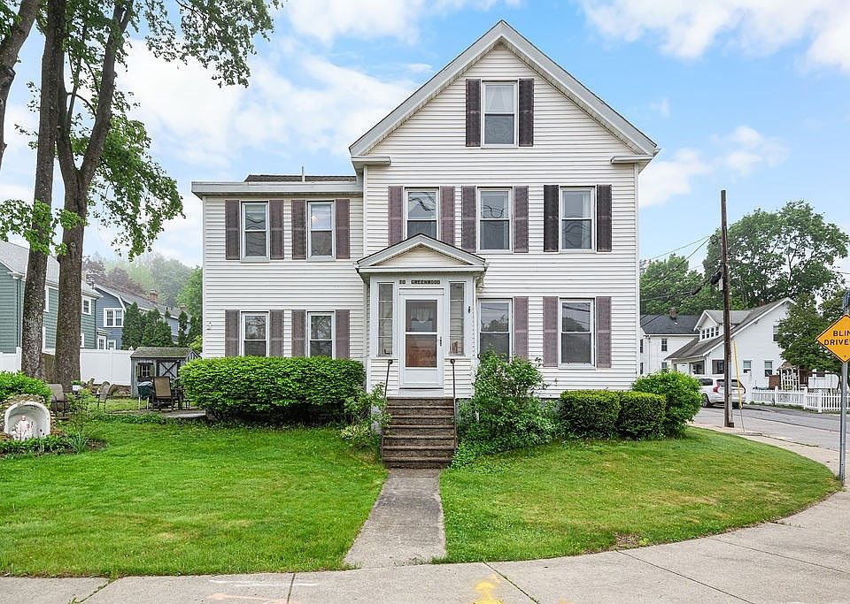 1st image of 10 Greenwood St