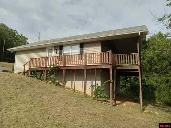 124 Deerwater Dr, Henderson, AR 72544