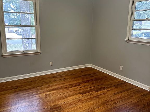 3rd image of 312 Cannon Ave