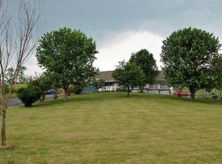 7333 Bending Oak Dr, Catawba, VA 24070