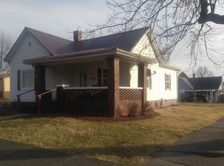201 E 8th St, Clay City, IN