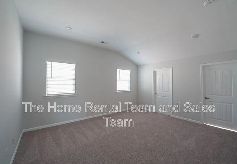 257 Brookline Dr — Photo 12