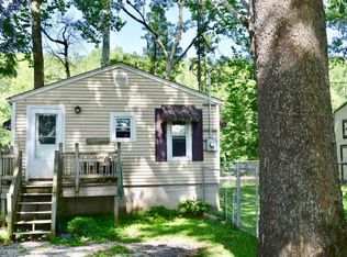 9724 Morningside Ln, Delphi, IN 46923