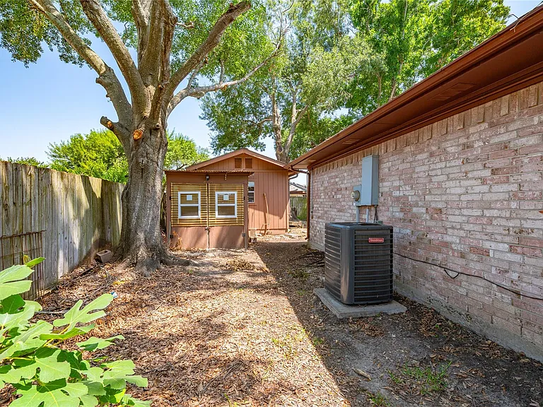 2906 Heatherwood Dr — Photo 25