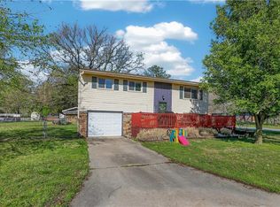 500 N Catalina St, Frontenac, KS 66763