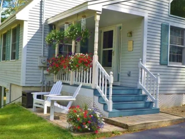 54 Waterthorn Road, Thornton, NH 03285