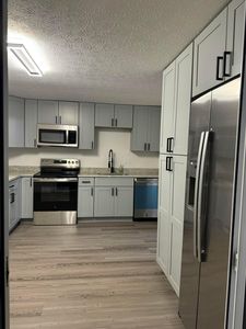 662 Bartfield Dr, Columbus, OH, 43207